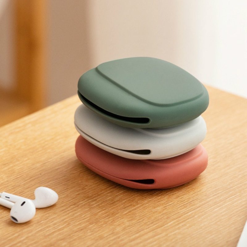 Silicone portable wired earphone storage box